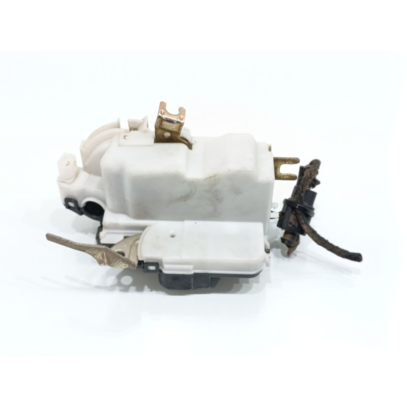 Recambio de cerradura puerta delantera derecha para seat ibiza (6k1) signo referencia OEM IAM 6K4837016D  