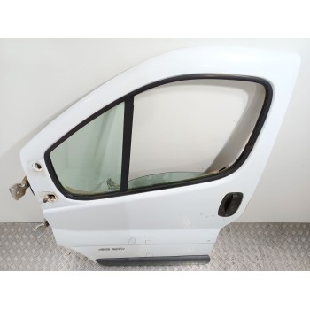 Recambio de puerta delantera izquierda para nissan primastar (x..) avantour l1h1 2,7 t / 7-sitzer referencia OEM IAM   
