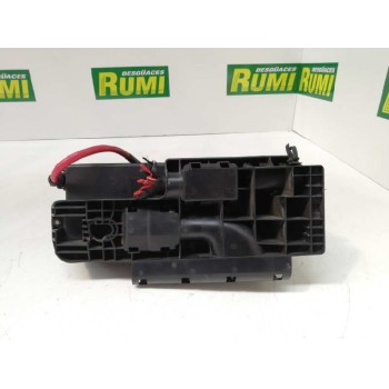 Recambio de caja reles / fusibles para opel vectra c berlina elegance referencia OEM IAM 13112920 519037014 