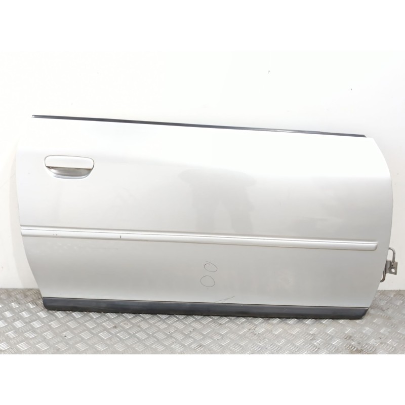 Recambio de puerta delantera derecha para audi a3 (8l) 1.9 tdi ambiente referencia OEM IAM   
