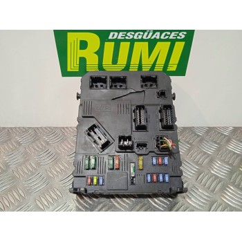 Recambio de caja reles / fusibles para citroën xsara picasso 1.6 hdi 110 fap exclusive referencia OEM IAM 9653667680 S118085220E