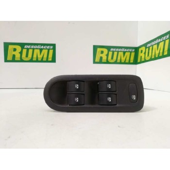 Recambio de mando elevalunas delantero izquierdo para renault megane ii berlina 5p confort dynamique referencia OEM IAM 15601807