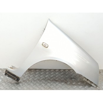 Recambio de aleta delantera derecha para renault clio ii fase ii (b/cb0) authentique referencia OEM IAM 82000523780  