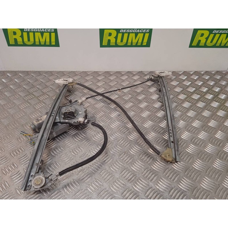 Recambio de elevalunas delantero izquierdo para citroën xsara berlina 1.9 td exclusive referencia OEM IAM 964380 115495 