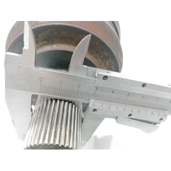 Recambio de transmision delantera izquierda para volkswagen t5 bus california techo elevable referencia OEM IAM 7H0407271AH  