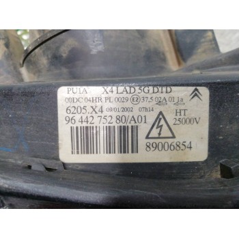 Recambio de faro derecho para citroën c5 berlina 1.8 16v premier referencia OEM IAM 9644275280 89021219 