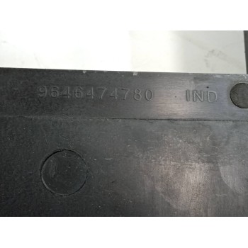 Recambio de panel frontal para peugeot 407 sport referencia OEM IAM 9646474780  