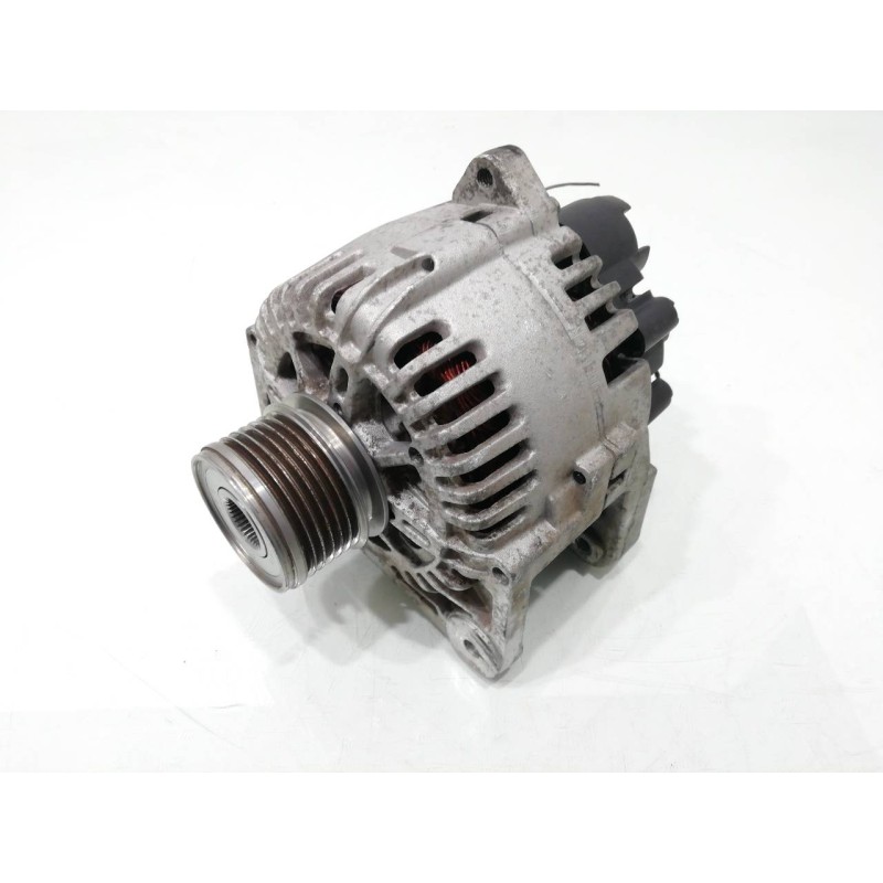 Recambio de alternador para renault scenic ii privilege referencia OEM IAM   