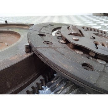 Recambio de kit embrague para citroën xsara picasso 1.6 hdi 90 exclusive plus referencia OEM IAM   