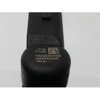 Recambio de inyector para renault scenic ii privilege referencia OEM IAM 166009445R  