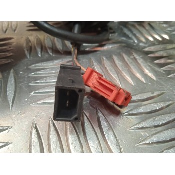 Recambio de mangueta delantera derecha para volkswagen passat berlina (3b2) básico referencia OEM IAM 8D0407258 8D0407258AE 