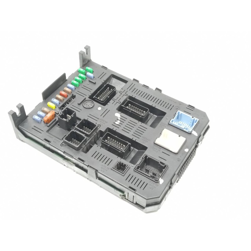 Recambio de caja reles / fusibles para citroën c5 berlina 2.0 hdi premier referencia OEM IAM 9660105980  