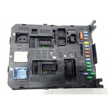 Recambio de caja reles / fusibles para citroën c5 berlina 2.0 hdi premier referencia OEM IAM 9660105980  