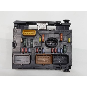 Recambio de caja reles / fusibles para citroën c2 furio referencia OEM IAM 9661707880 S12100327  
