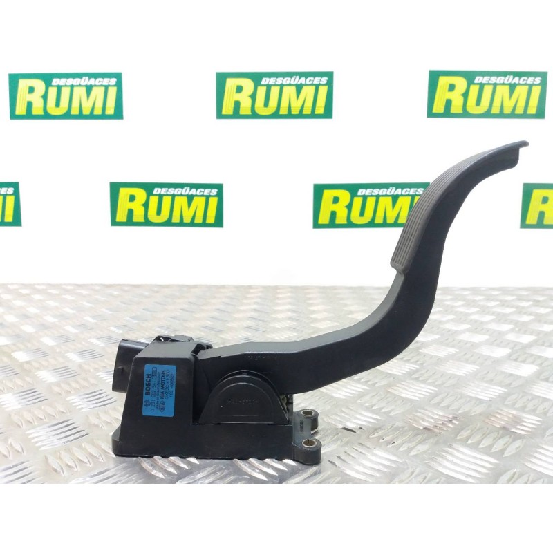 Recambio de potenciometro pedal para kia carnival ii 2.9 cdri executive referencia OEM IAM 0281002541 0K53C41600 