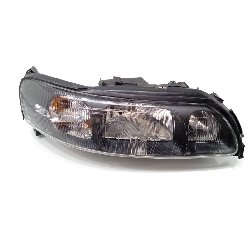 Recambio de faro derecho para volvo s60 berlina 2.0 t referencia OEM IAM 8693588  