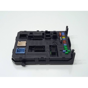 Recambio de caja reles / fusibles para citroën c4 picasso exclusive referencia OEM IAM 9660105980  