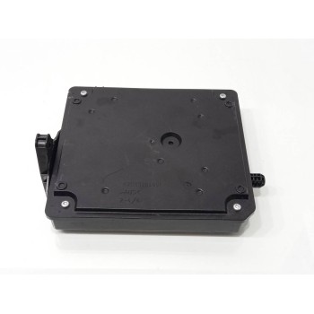 Recambio de modulo electronico para renault megane iii berlina 5 p bose edition referencia OEM IAM 284B19091R  