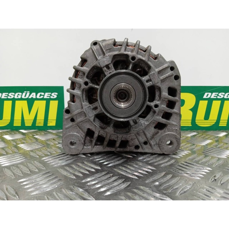 Recambio de alternador para volvo s40 berlina 1.9 diesel cat referencia OEM IAM SG12B017 2542272E12198 7700426849