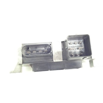 Recambio de caja precalentamiento para renault megane iii berlina 5 p bose edition referencia OEM IAM 8200558438A  