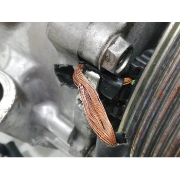 Recambio de compresor aire acondicionado para opel corsa c essentia referencia OEM IAM 13106850  