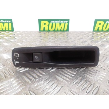 Recambio de mando elevalunas trasero derecho para renault megane iii berlina 5 p dynamique referencia OEM IAM   