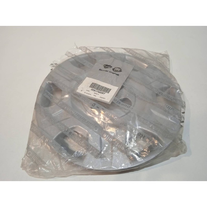 Recambio de tapacubos para fiat punto berlina (188) referencia OEM IAM 51790087  