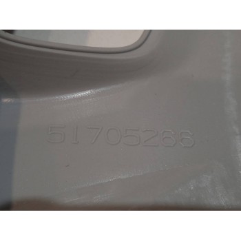 Recambio de tapacubos para fiat punto berlina (188) referencia OEM IAM 51790087  