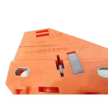 Recambio de elevalunas delantero derecho para ford fiesta berlina ghia referencia OEM IAM 0130821683  