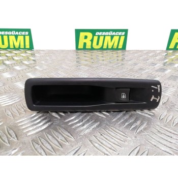 Recambio de mando elevalunas trasero izquierdo para renault megane iii berlina 5 p dynamique referencia OEM IAM 829500004R  