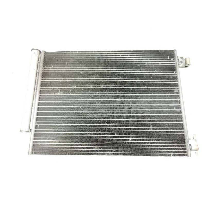 Recambio de condensador / radiador aire acondicionado para renault clio iv technofeel referencia OEM IAM 821006843R  