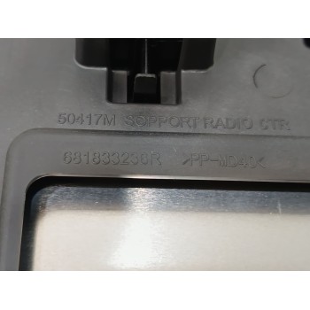 Recambio de pantalla multifuncion para renault megane iv berlina 5p business referencia OEM IAM 681833236R  