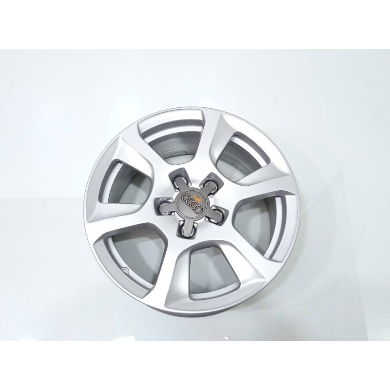 Recambio de llanta para audi a4 ber. (b8) basis referencia OEM IAM 8K0601025F  