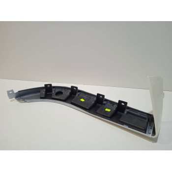 Recambio de aletin delantero derecho para nissan cabstar 09.06 referencia OEM IAM 63810F3901  