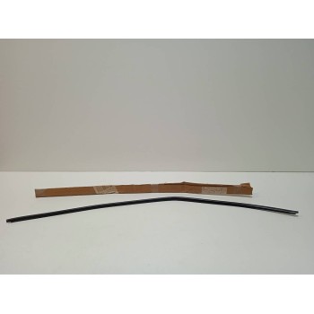 Recambio de no identificado para nissan almera tino (v10m) referencia OEM IAM 72751BU400  