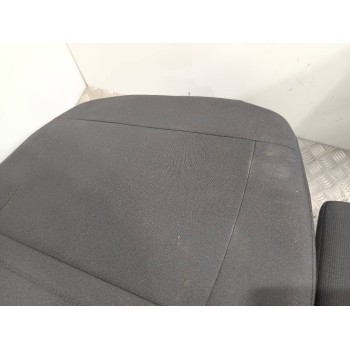 Recambio de juego asientos completo para dacia sandero iii referencia OEM IAM   