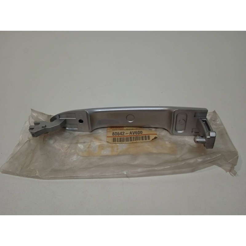 Recambio de maneta exterior delantera izquierda para nissan primera berlina (p12) referencia OEM IAM 80642AV600  