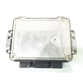 Recambio de centralita motor uce para renault megane ii berlina 3p confort dynamique referencia OEM IAM 8200310863  