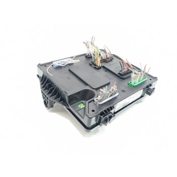 Recambio de caja reles / fusibles para renault scenic iii expression referencia OEM IAM 284B19091R S180180040  