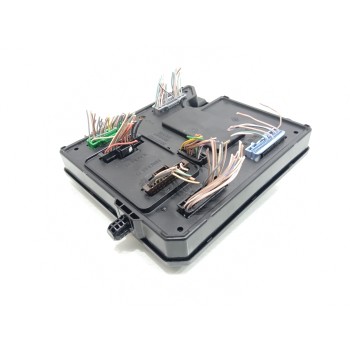 Recambio de caja reles / fusibles para renault scenic iii expression referencia OEM IAM 284B19091R S180180040  