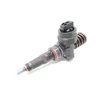 Recambio de inyector para volkswagen passat berlina (3b2) comfortline referencia OEM IAM 038130073F  