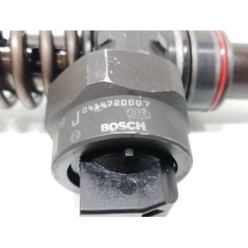 Recambio de inyector para volkswagen passat berlina (3b2) comfortline referencia OEM IAM 038130073F  