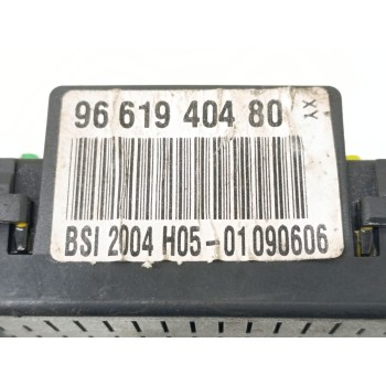 Recambio de caja reles / fusibles para citroën c4 berlina collection referencia OEM IAM 9661940480  