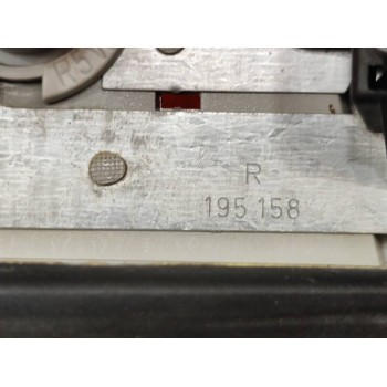 Recambio de piloto trasero derecho para bmw serie 3 berlina (e36) 318i referencia OEM IAM 195158  