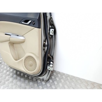 Recambio de puerta trasera izquierda para honda civic berlina 5 (fk) 1.8 comfort referencia OEM IAM   