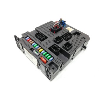 Recambio de caja reles / fusibles para peugeot 207 urban referencia OEM IAM 9659285380  