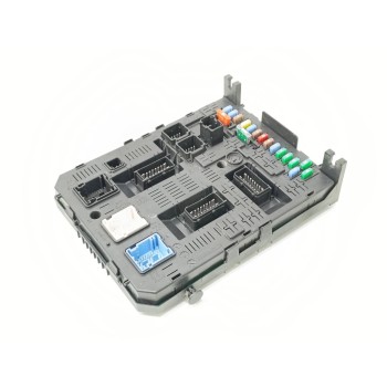 CAJA RELES / FUSIBLES 281197595 