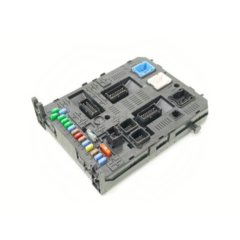 Recambio de caja reles / fusibles para citroën berlingo cuadro x referencia OEM IAM 281197595  