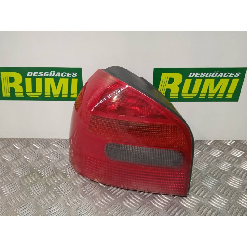 Recambio de piloto trasero izquierdo para audi a3 (8l) 1.9 tdi ambition referencia OEM IAM   