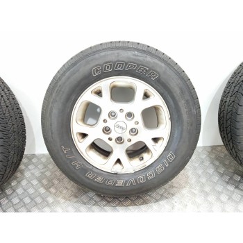 Recambio de juego llantas para chrysler jeep cherokee (j) 2.5 basis referencia OEM IAM 5GT99TRMAA  